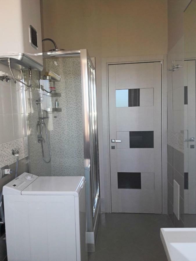 La Casa Di Giulia Apartment กาแซร์ตา ภายนอก รูปภาพ