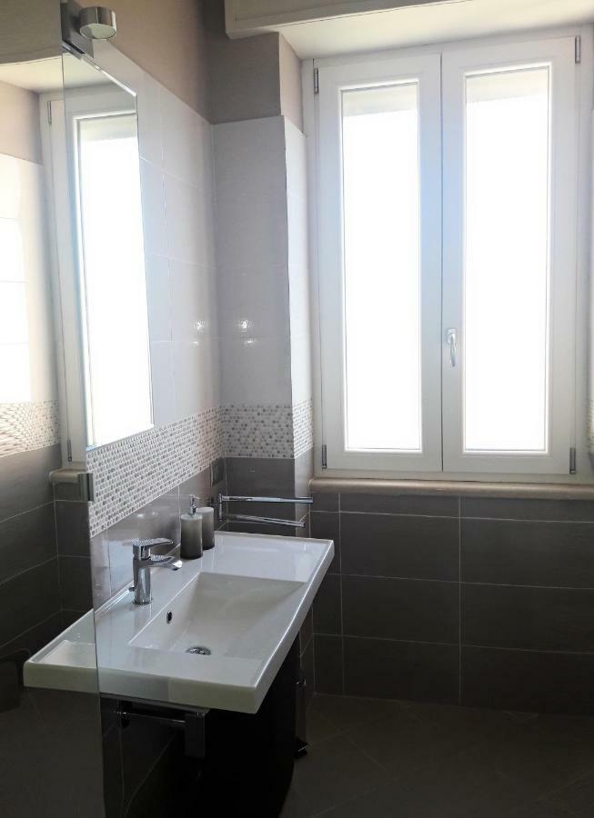 La Casa Di Giulia Apartment กาแซร์ตา ภายนอก รูปภาพ