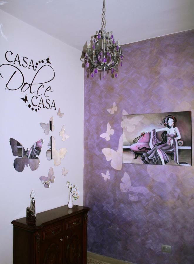 La Casa Di Giulia Apartment กาแซร์ตา ภายนอก รูปภาพ