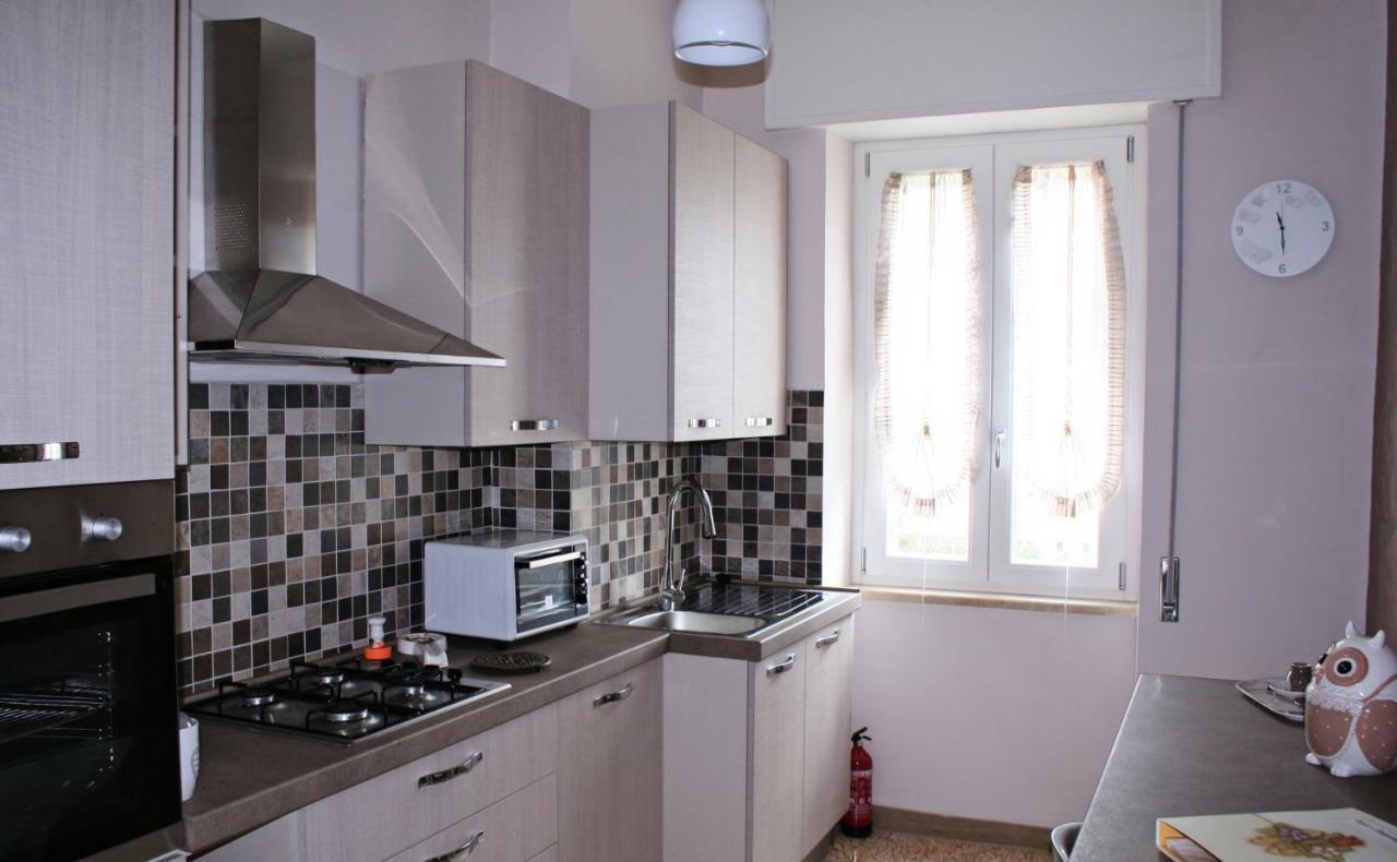 La Casa Di Giulia Apartment กาแซร์ตา ภายนอก รูปภาพ