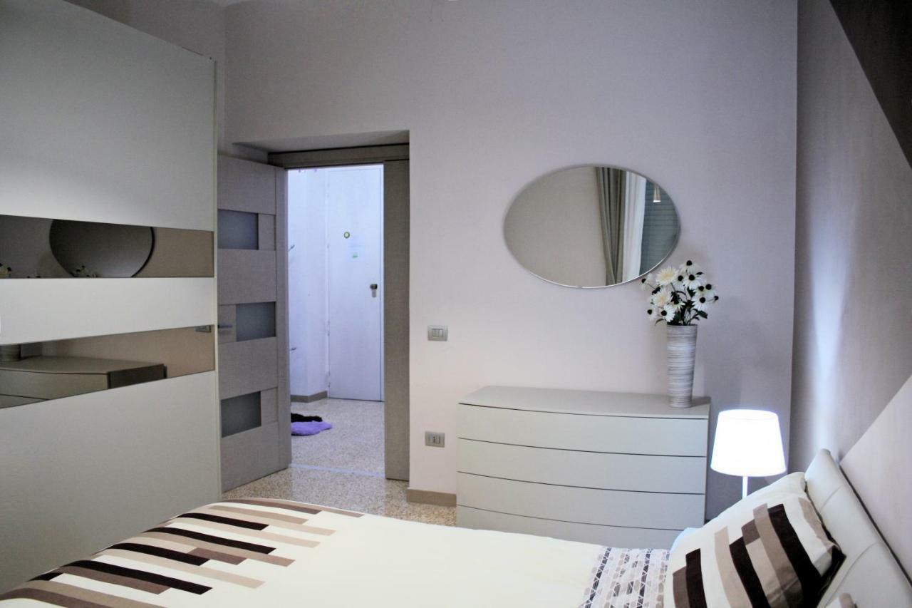 La Casa Di Giulia Apartment กาแซร์ตา ภายนอก รูปภาพ